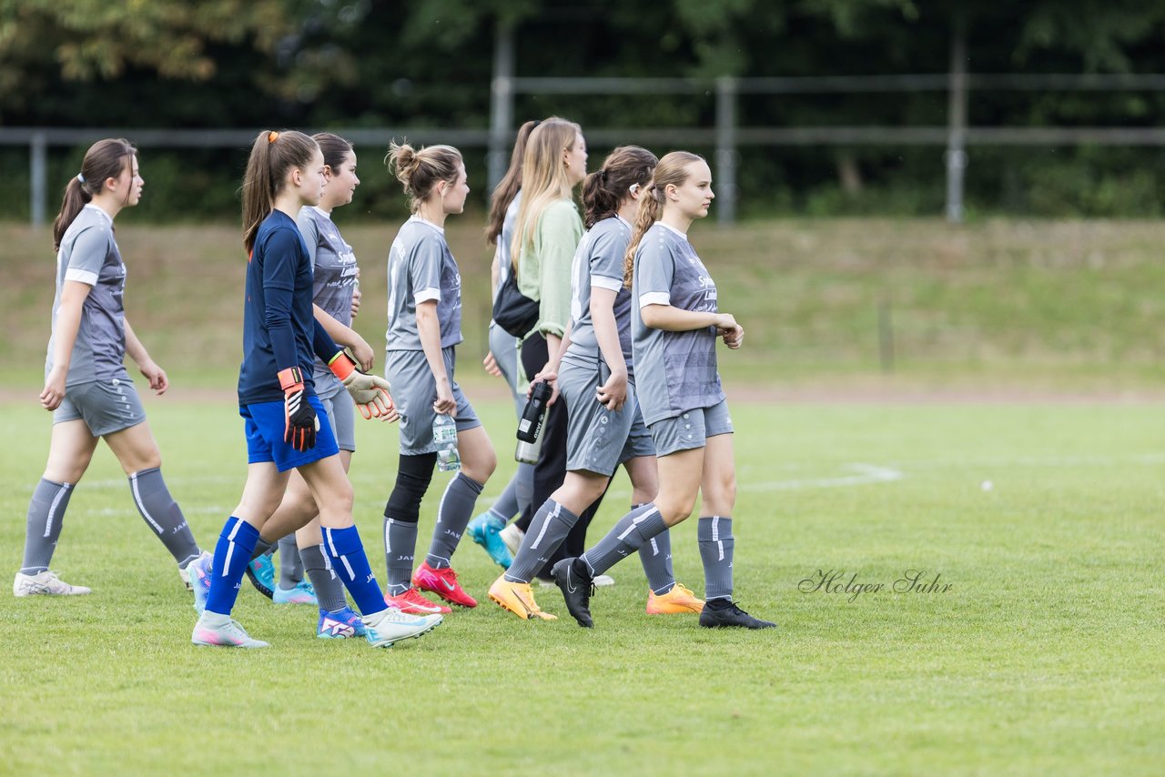 Bild 242 - Loewinnen Cup